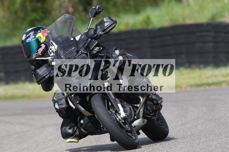 Archiv-2025/05 14.04.2025 Plüss Moto Sport ADR/Einsteiger/67